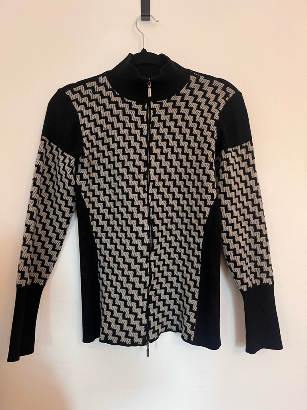 Armani Collezioni Black and Cream Patterned Zip Knit Jacket